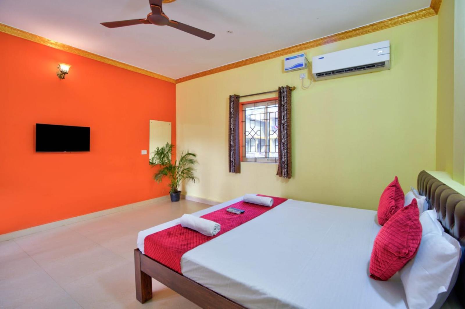Hotel Savita Calangute Εξωτερικό φωτογραφία